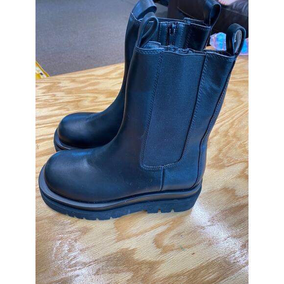 Jeffrey Campbell Shoes - Jeffrey Campbell Chelsea Boots Triple blk Leather Side Zip Mid Calf Lug Sole S11